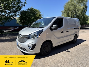 Used Vauxhall Vivaro 2015 for sale - 75567139: Photo