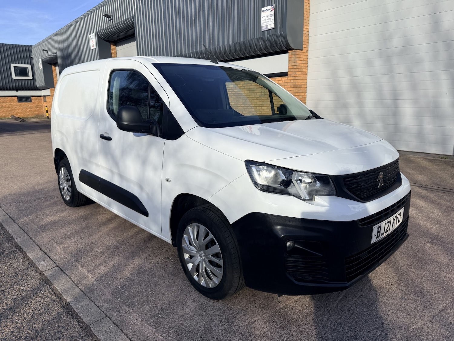 Used Peugeot Partner 2021 for sale - 77668469: Photo 2