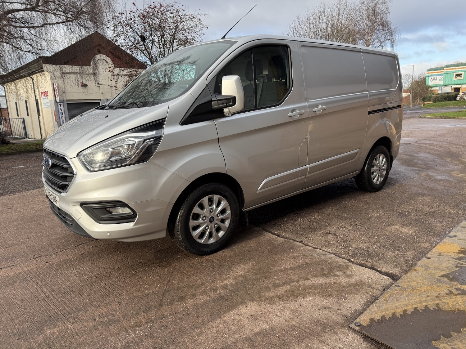 Used Ford Transit Custom 2019 for sale - 77129534: Photo 2