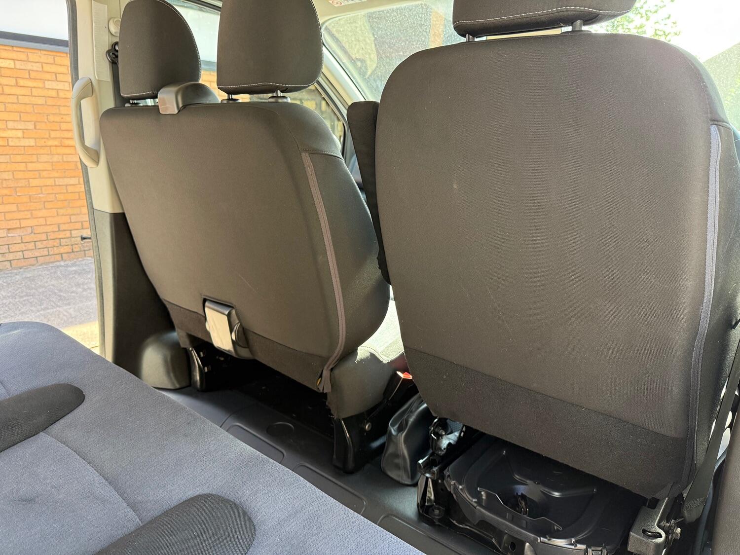 Used Vauxhall Vivaro 2017 for sale - 76070313: Photo 12