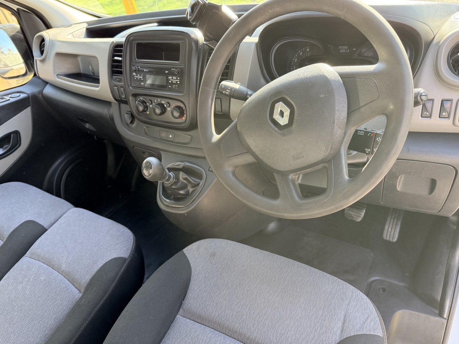 Used Renault Trafic 2018 for sale - 77938204: Photo 16