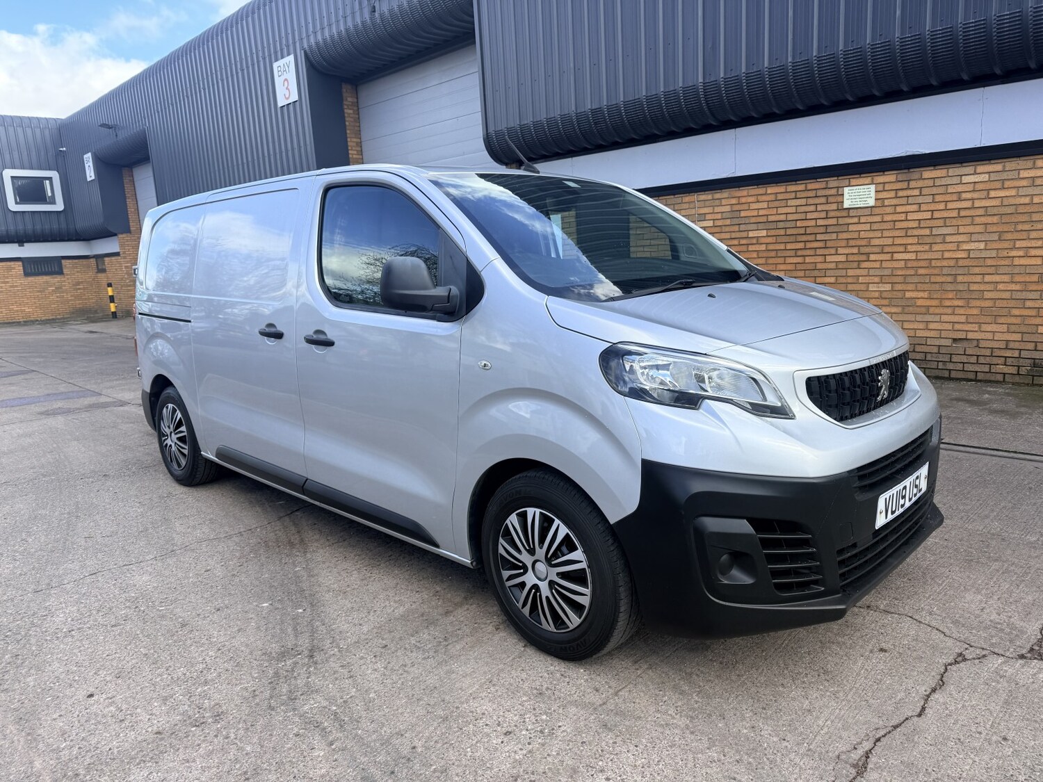 Used Peugeot Expert 2019 for sale - 78018460: Photo 2