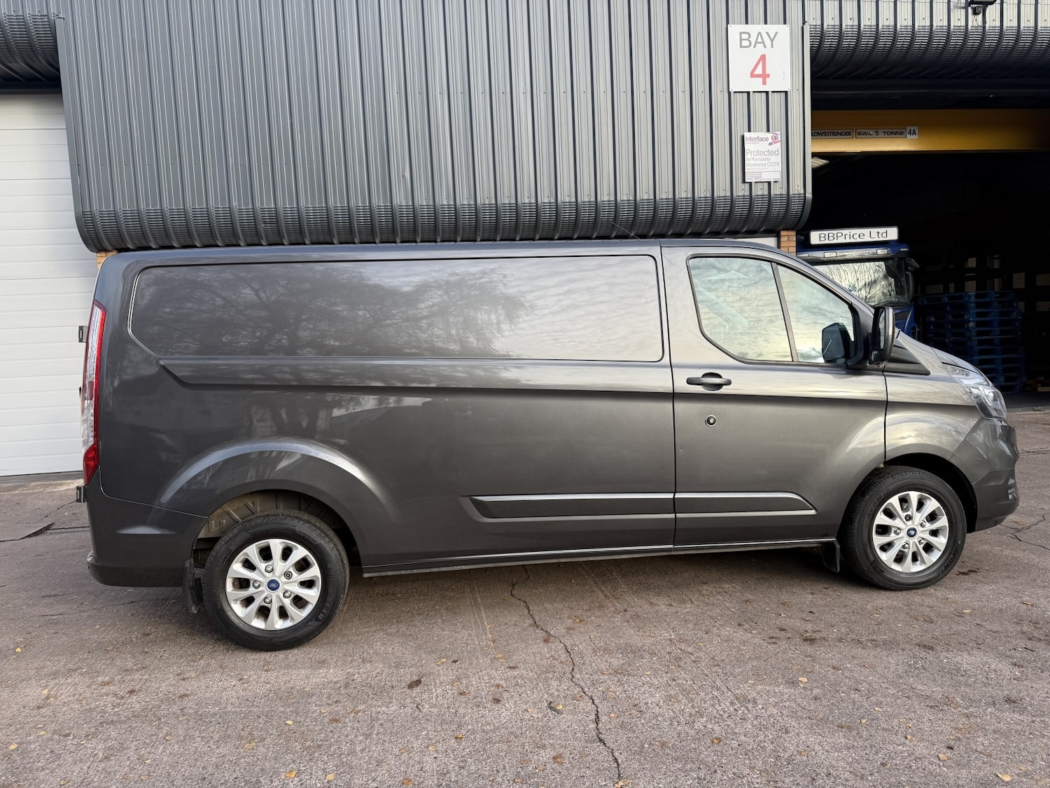 Used Ford Transit Custom 2021 for sale - 76579907: Photo 3