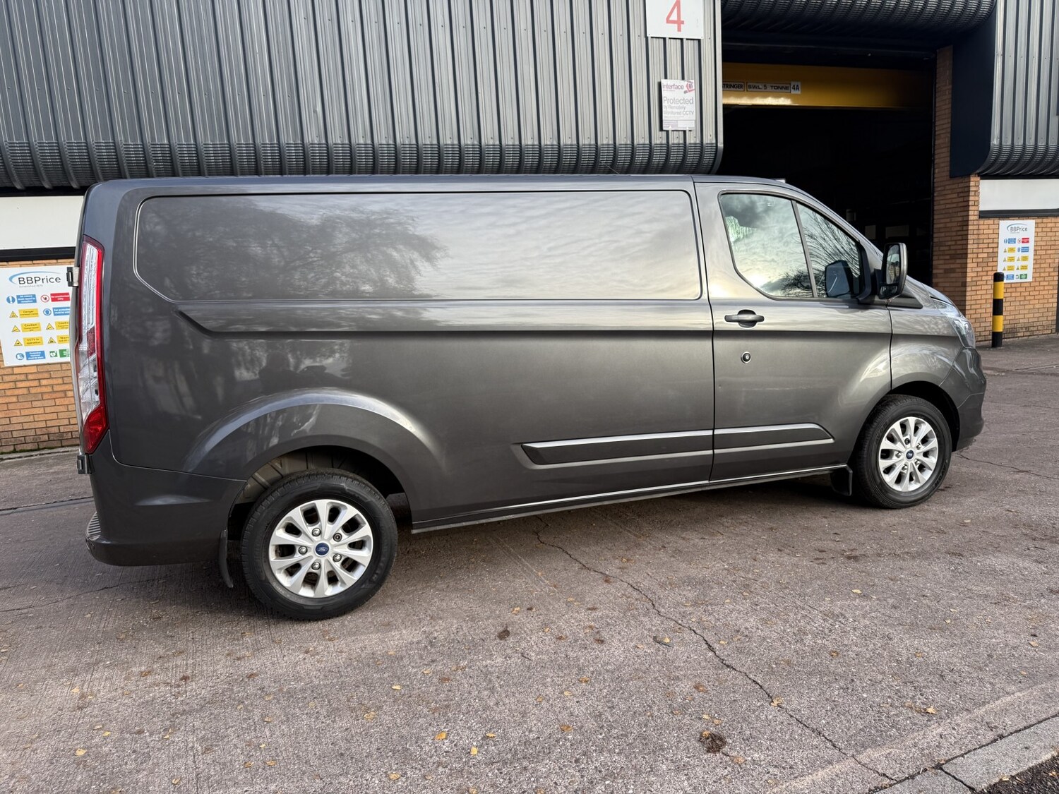 Used Ford Transit Custom 2021 for sale - 76579907: Photo 9