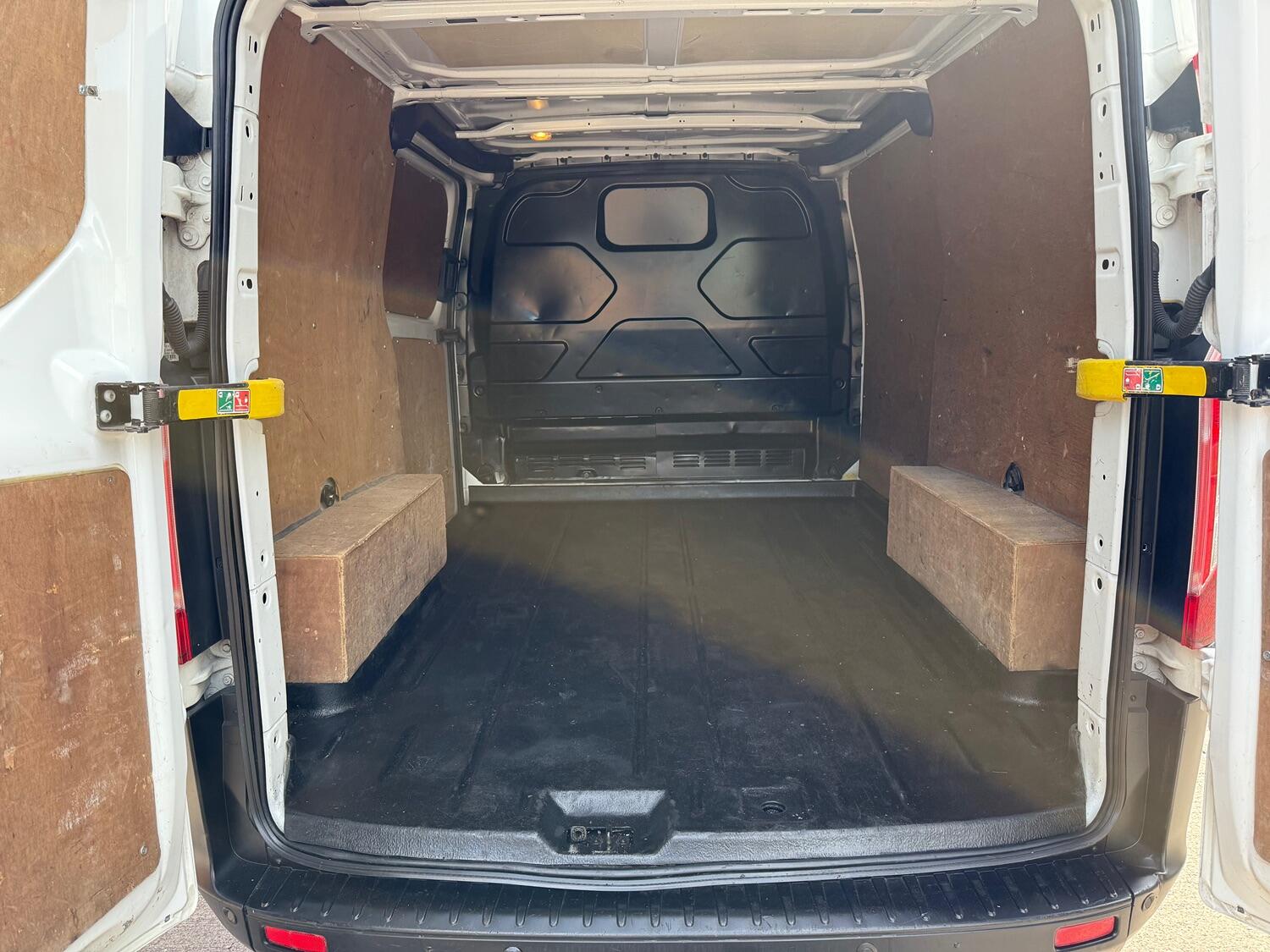 Used Ford Transit Custom 2014 for sale - 76075994: Photo 10