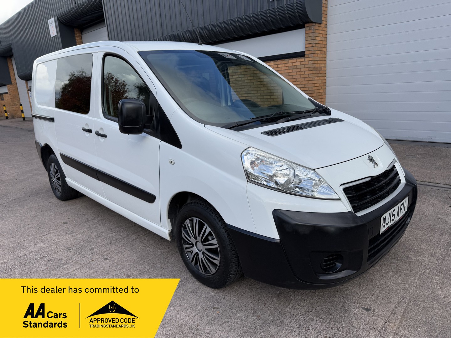 Used Peugeot Expert 2015 for sale - 76369298: Photo 1