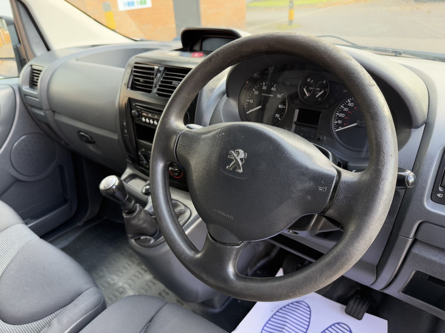 Used Peugeot Expert 2015 for sale - 76369298: Photo 22