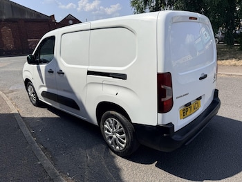 Used Citroen Berlingo 2022 for sale - 79176772: Photo