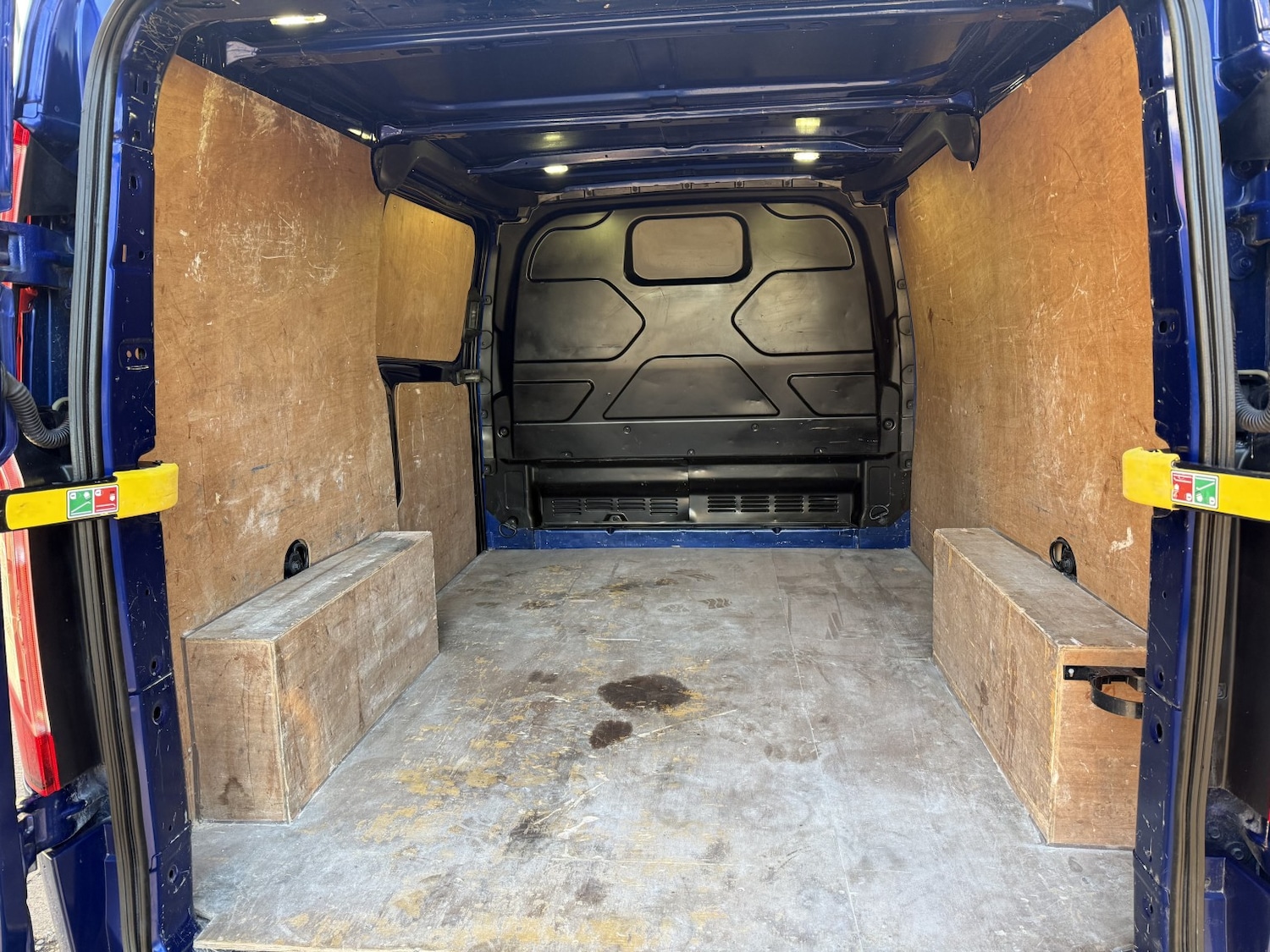 Used Ford Transit Custom 2017 for sale - 76918468: Photo 18