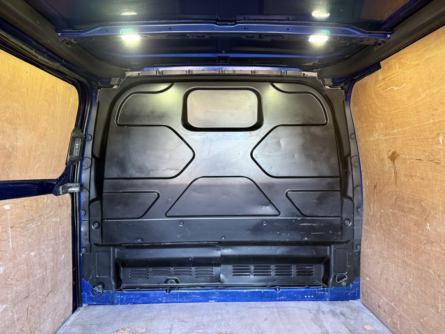 Used Ford Transit Custom 2017 for sale - 76918468: Photo 21