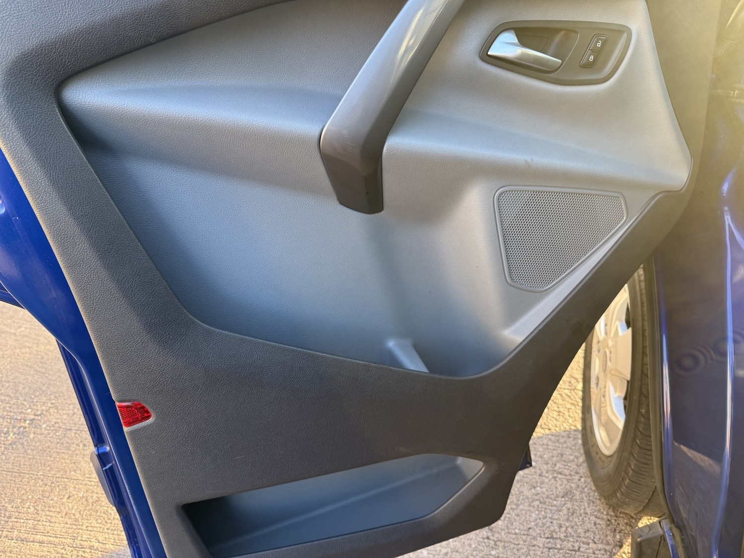 Used Ford Transit Custom 2017 for sale - 76918468: Photo 23