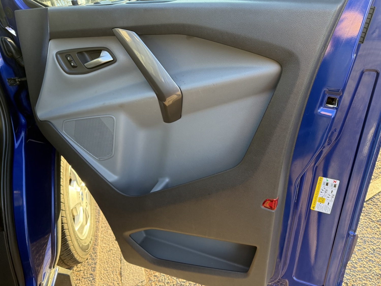 Used Ford Transit Custom 2017 for sale - 76918468: Photo 25