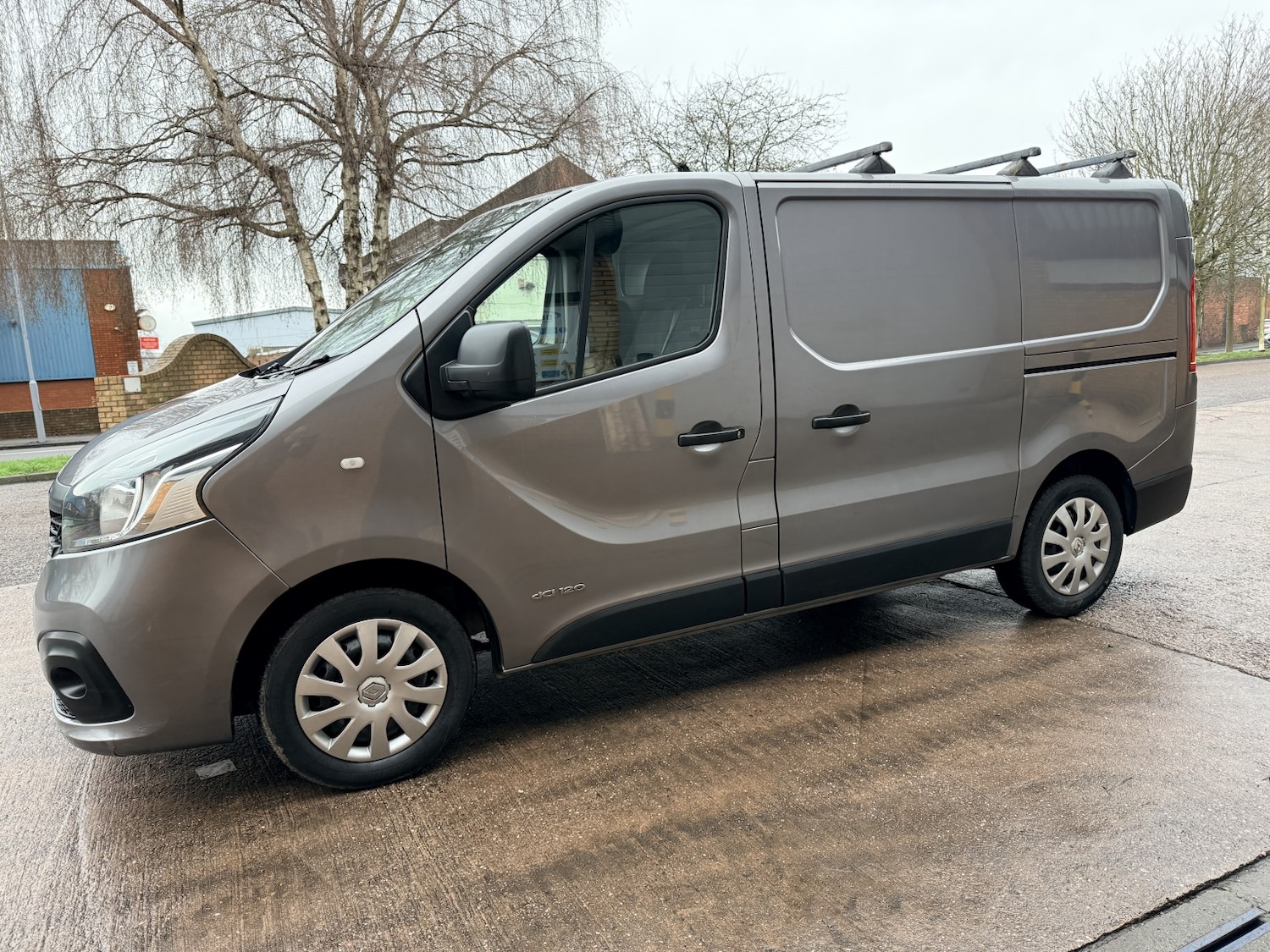 Used Renault Trafic 2016 for sale - 77508437: Photo 2
