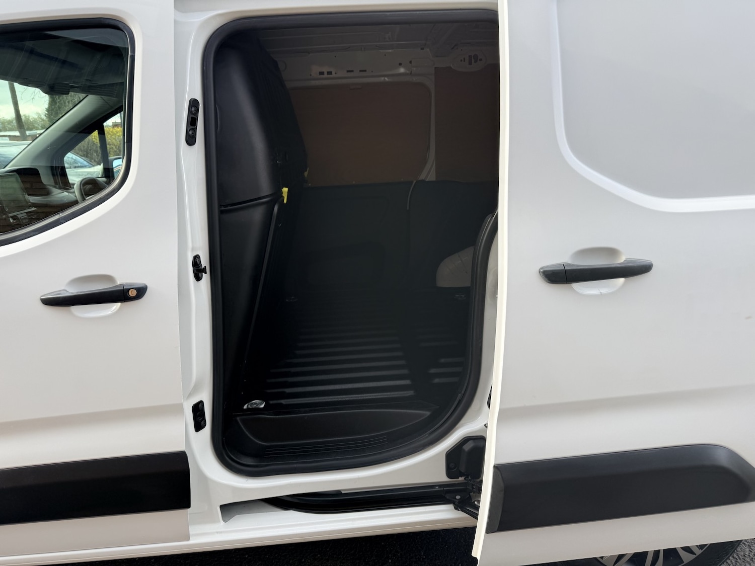 Used Peugeot Partner 2019 for sale - 78011297: Photo 11