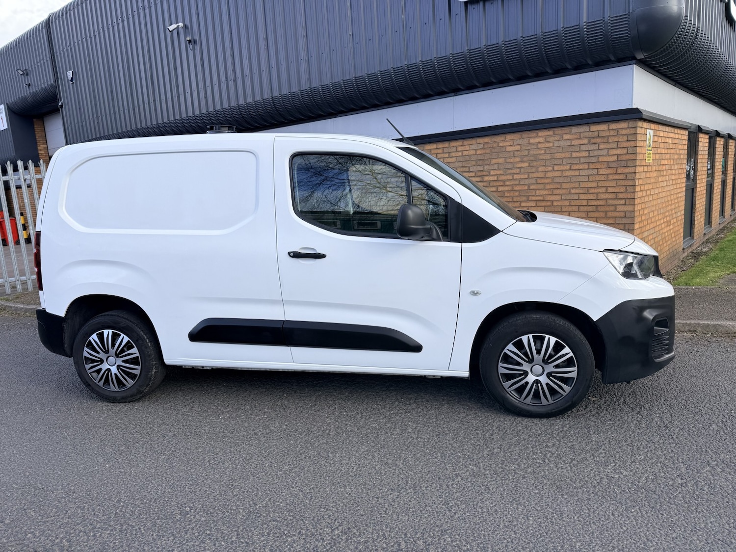 Used Peugeot Partner 2019 for sale - 78011297: Photo 3