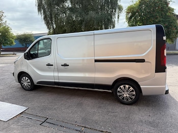 Used Vauxhall Vivaro 2018 for sale - 75644170: Photo
