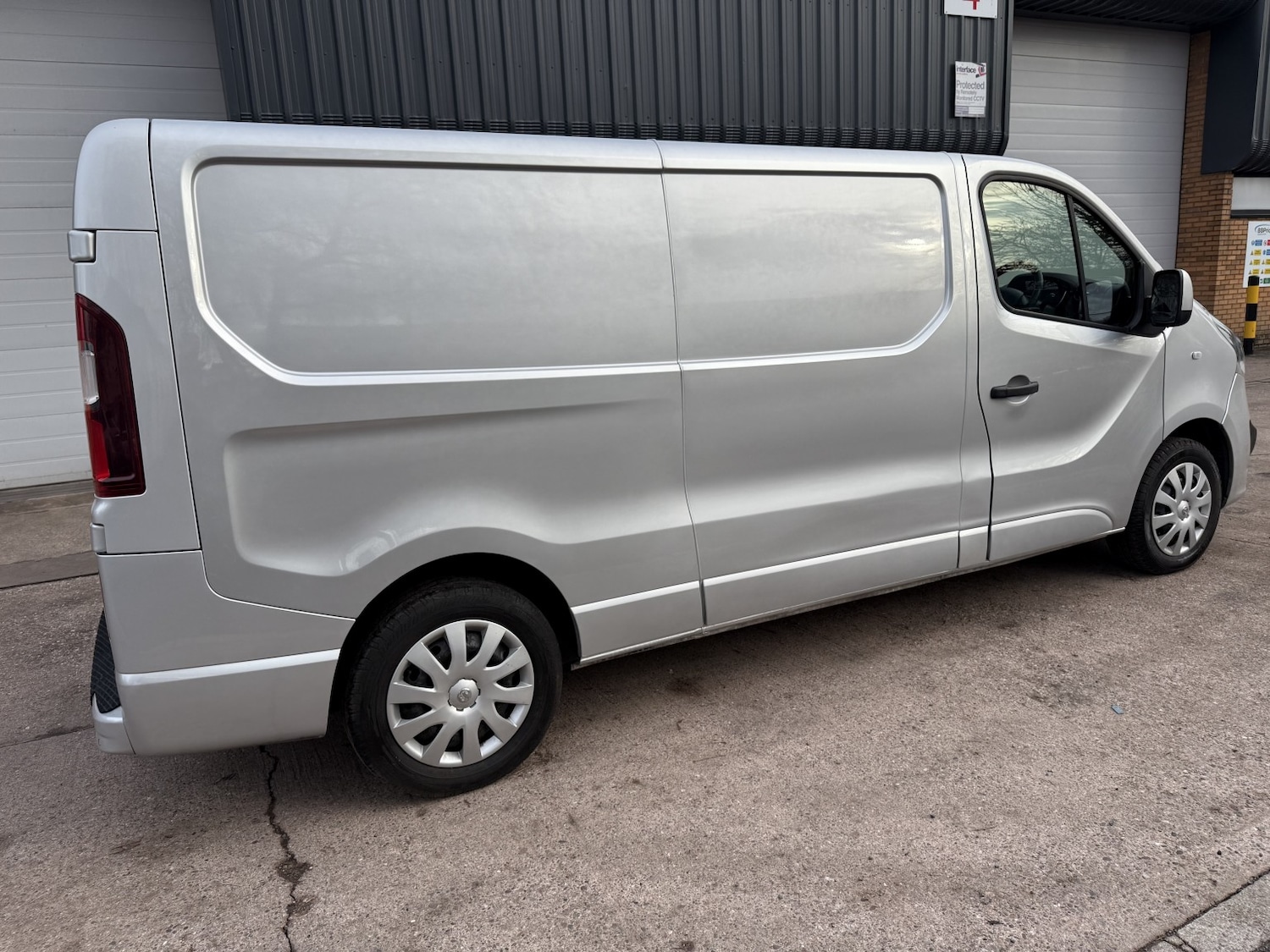 Used Vauxhall Vivaro 2018 for sale - 77251344: Photo 8