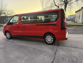 Used Vauxhall Vivaro 2016 for sale - 77319805: Photo