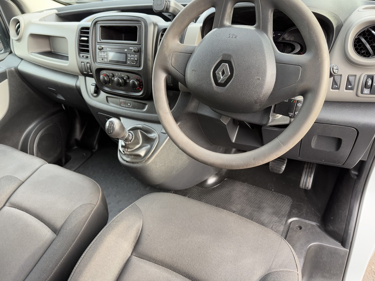 Used Renault Trafic 2019 for sale - 76407471: Photo 11