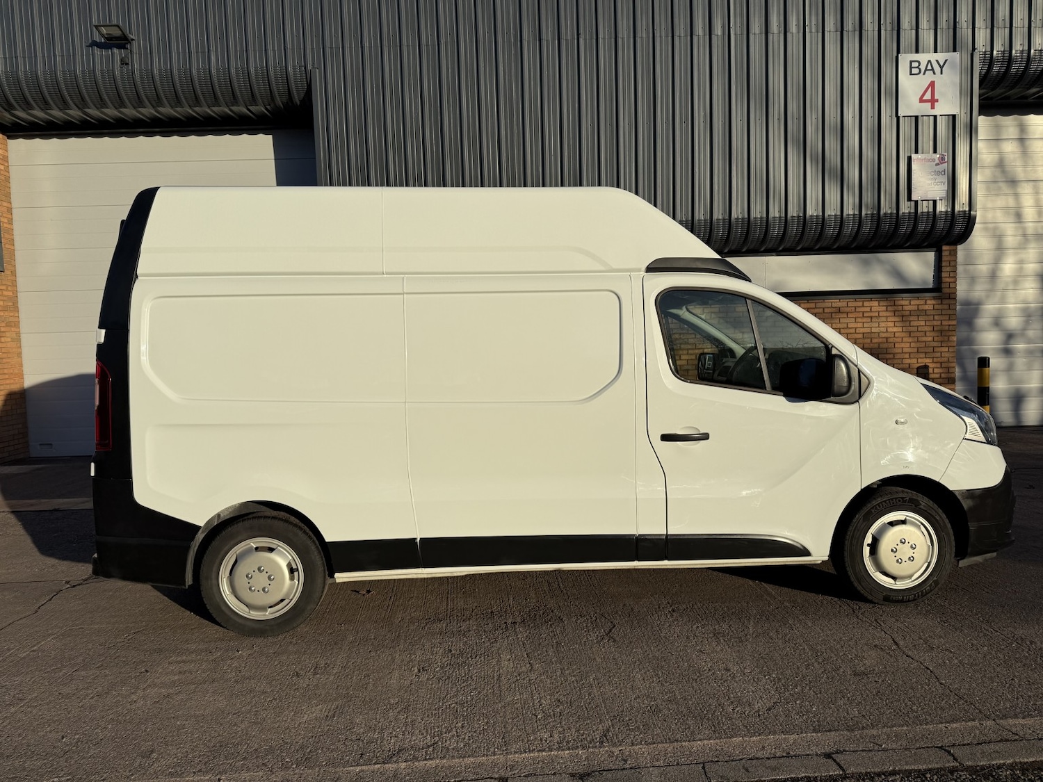 Used Renault Trafic 2017 for sale - 76706167: Photo 3