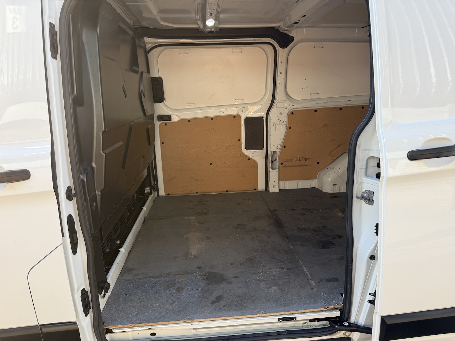 Used Ford Transit Custom 2018 for sale - 76799281: Photo 15