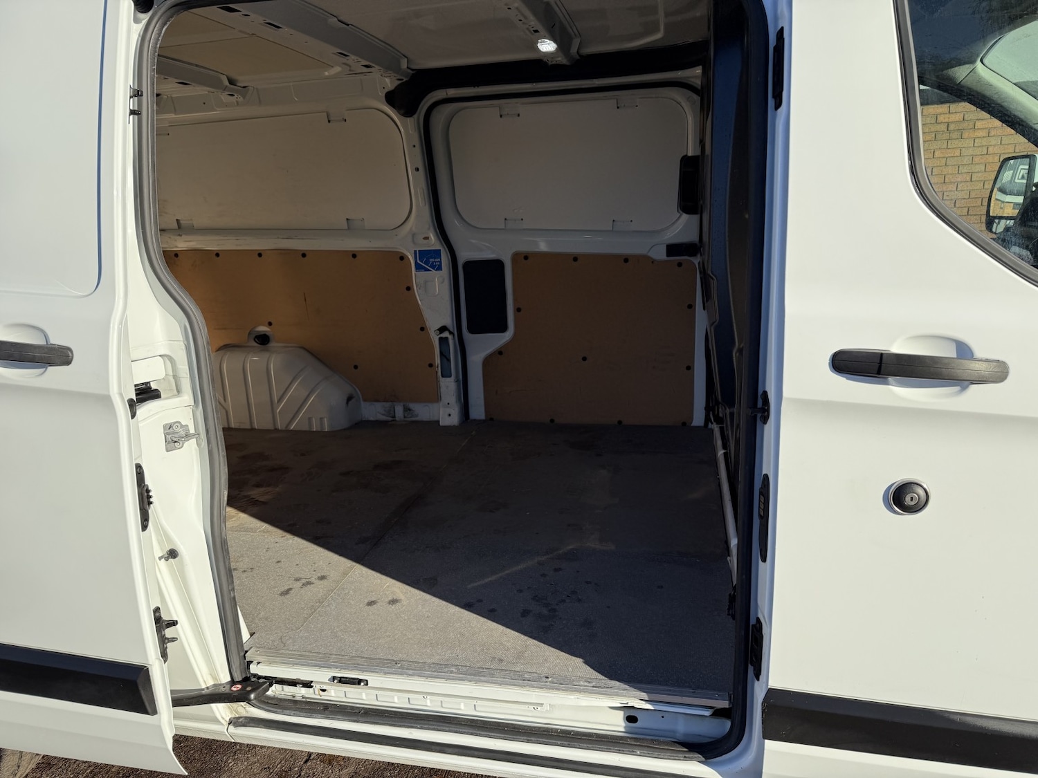 Used Ford Transit Custom 2018 for sale - 76799281: Photo 21