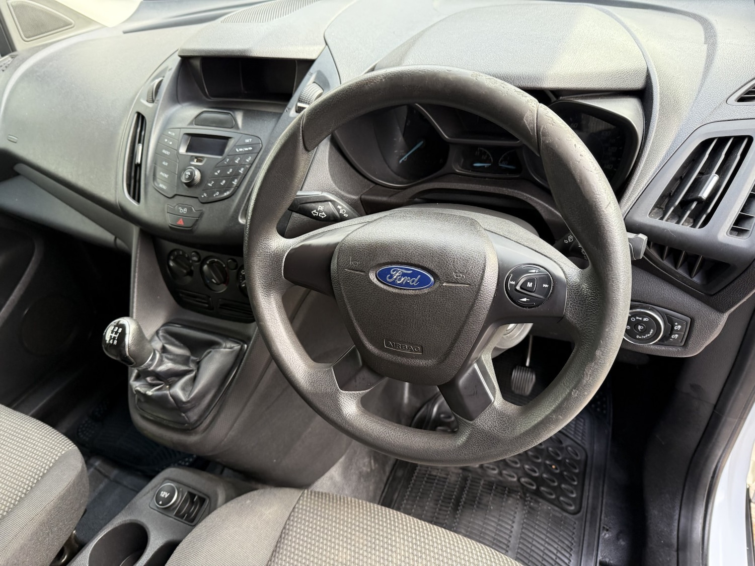 Used Ford Transit Connect 2017 for sale - 76631457: Photo 15