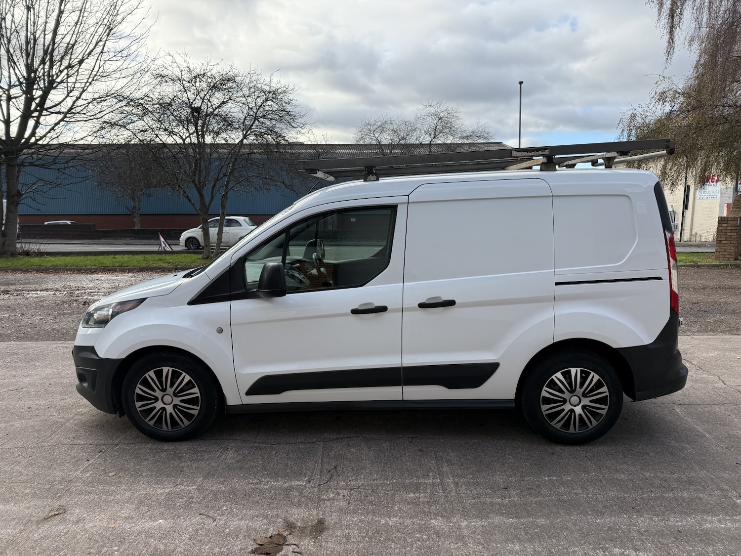 Used Ford Transit Connect 2017 for sale - 76631457: Photo 3