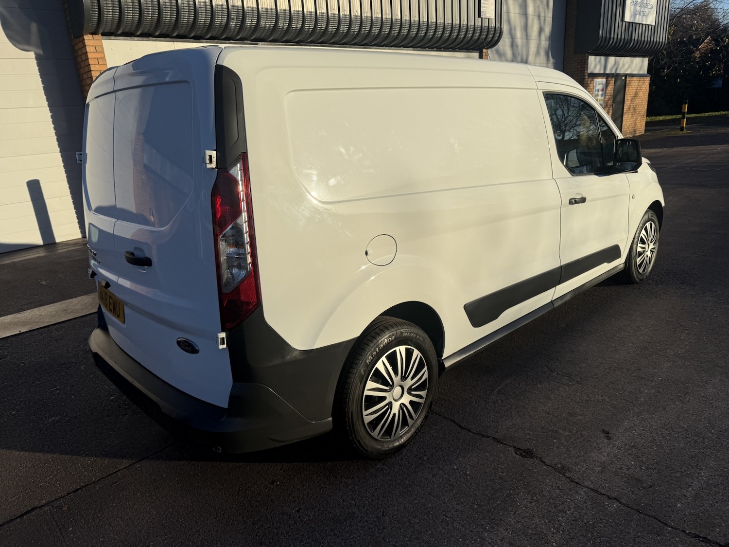 Used Ford Transit Connect 2018 for sale - 76643391: Photo 4
