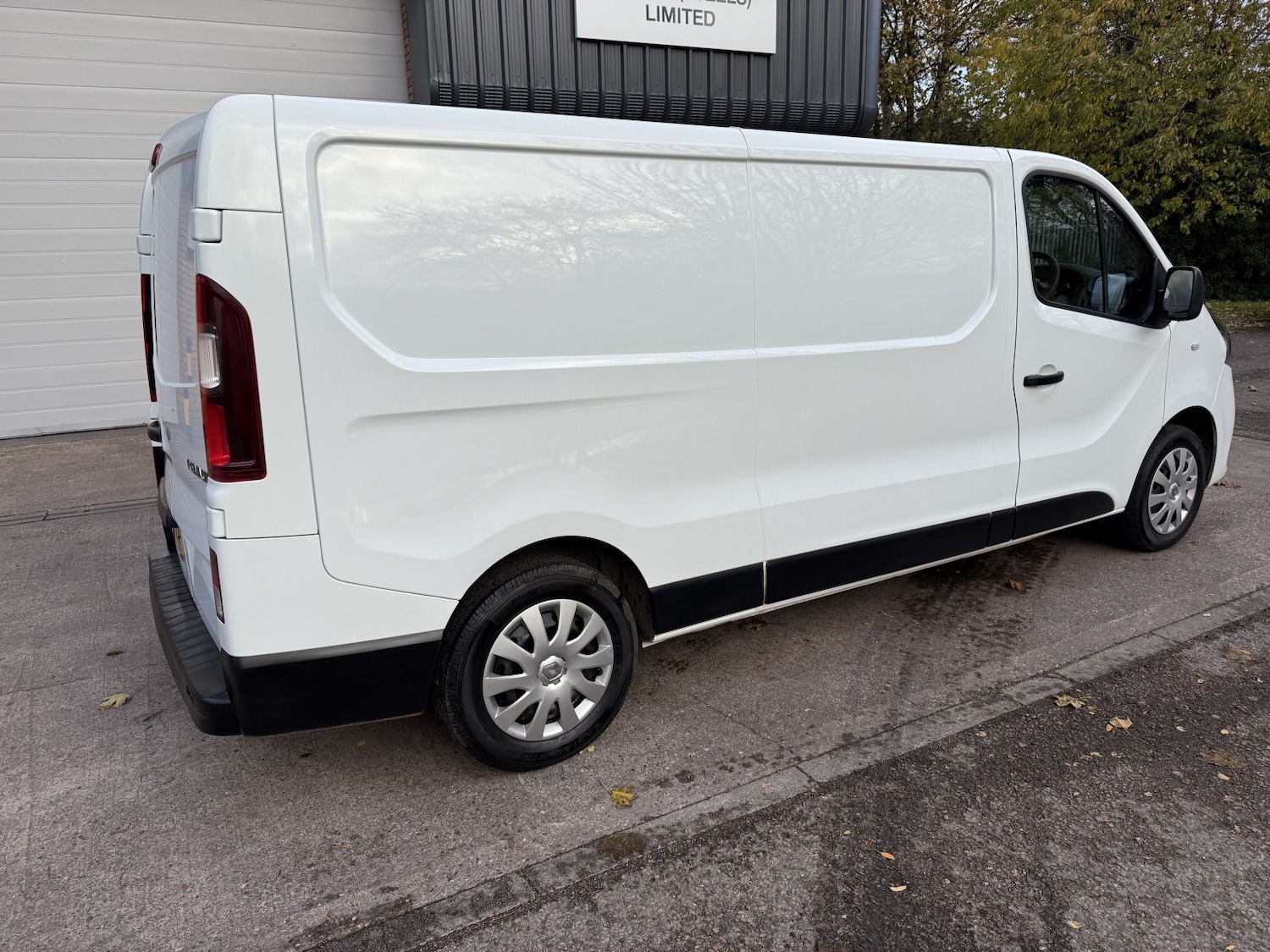 Used Renault Trafic 2019 for sale - 76455532: Photo 3