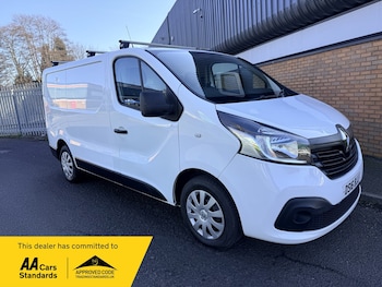 Renault Trafic feature image