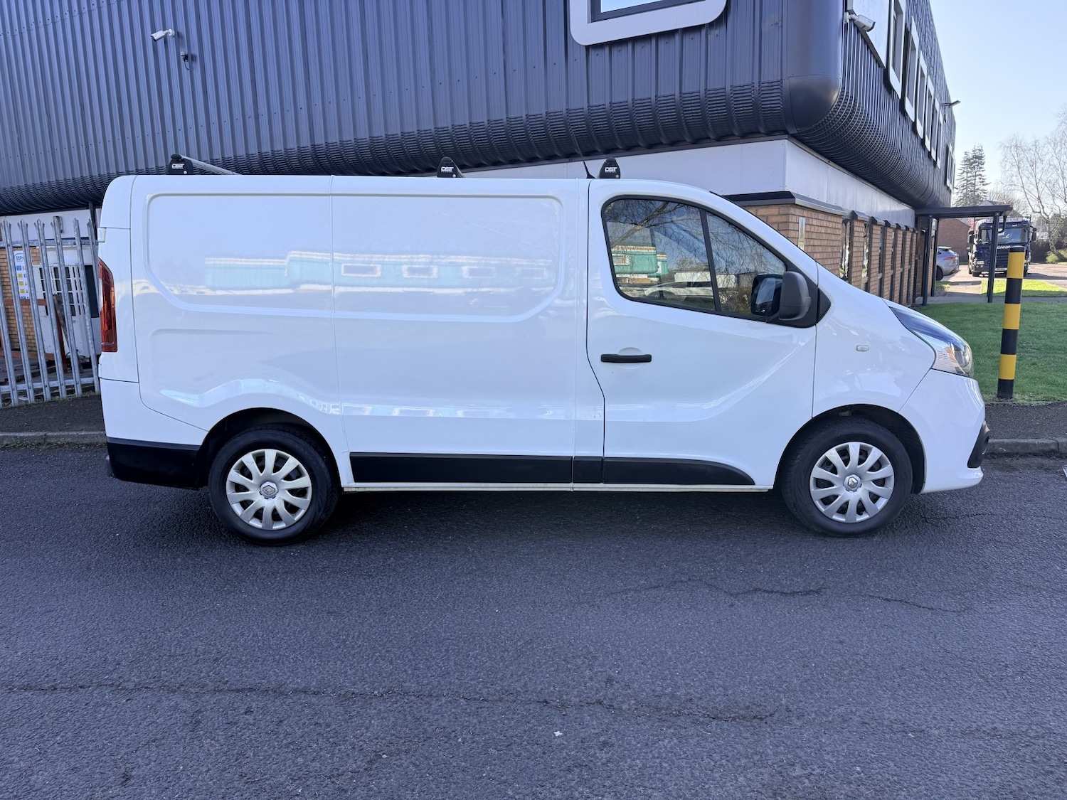 Used Renault Trafic 2016 for sale - 77938085: Photo 2