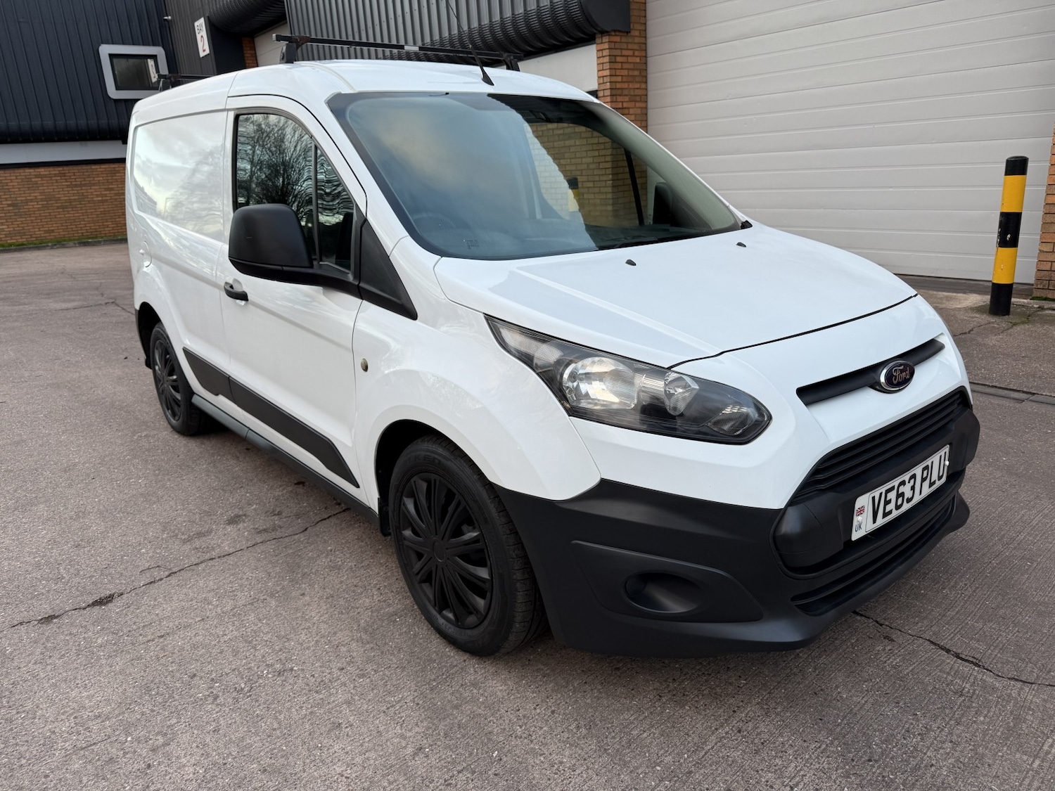 Used Ford Transit Connect 2014 for sale - 76918436: Photo 2