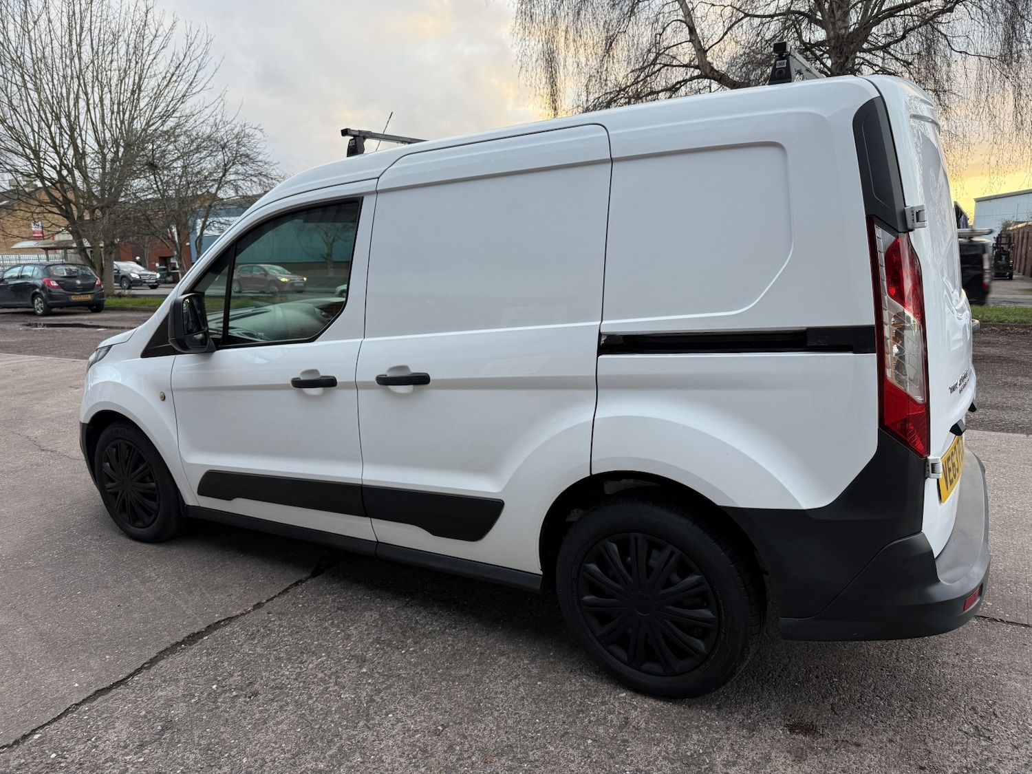 Used Ford Transit Connect 2014 for sale - 76918436: Photo 4