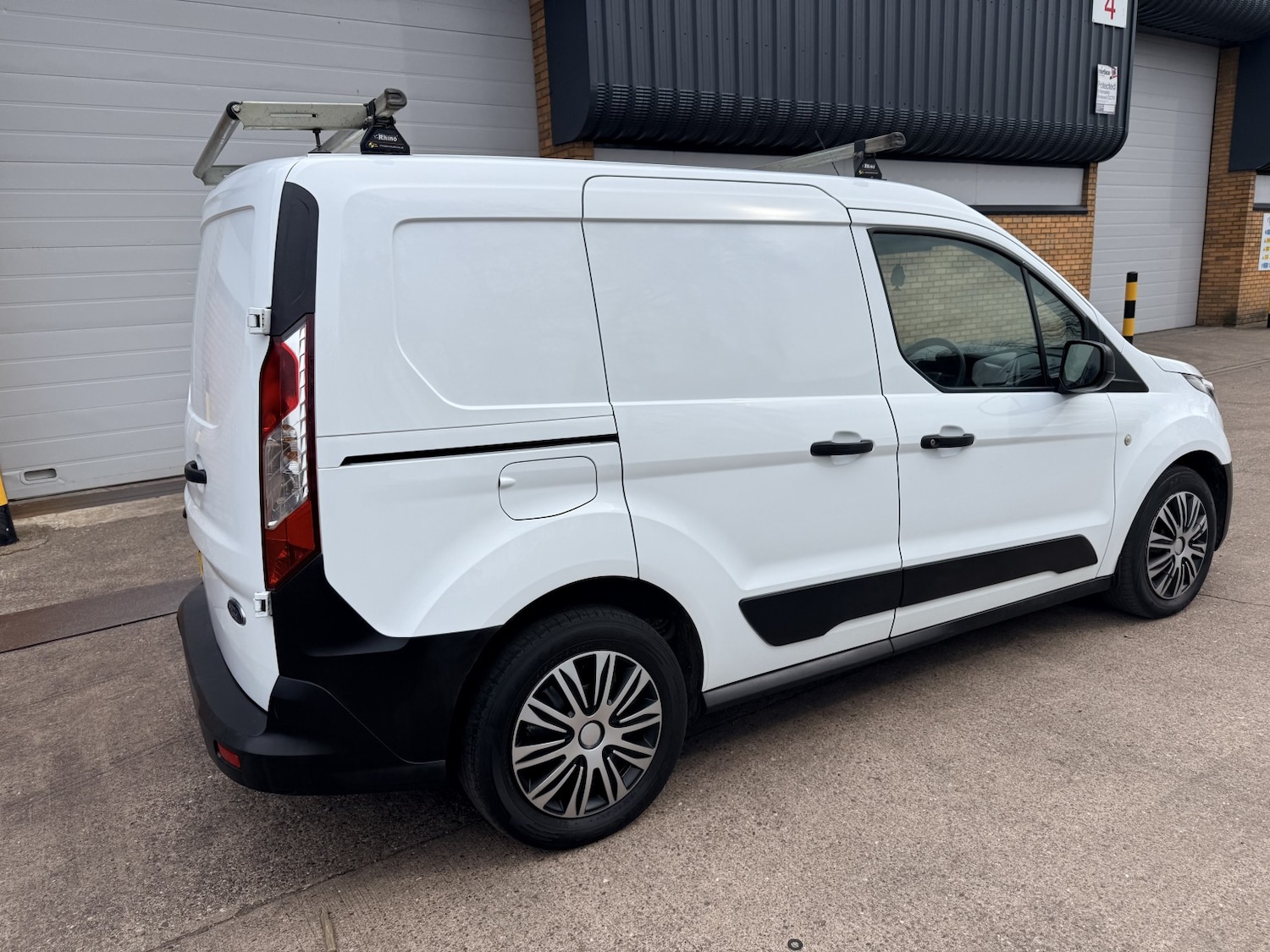 Used Ford Transit Connect 2020 for sale - 77991656: Photo 10