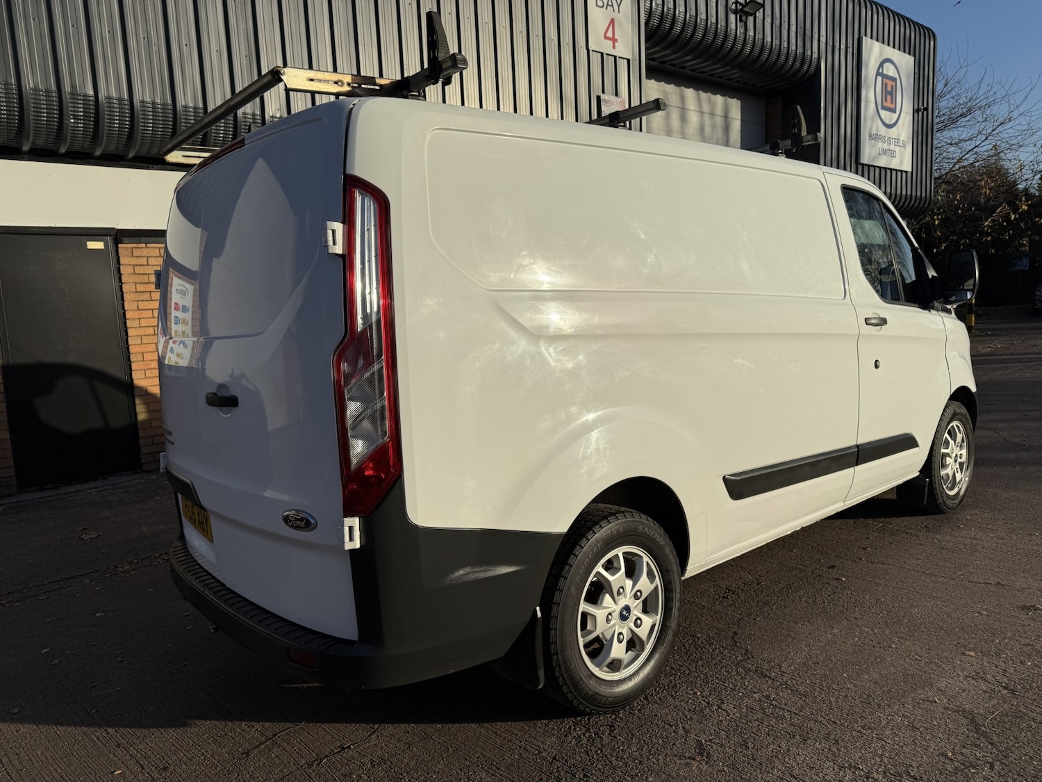 Used Ford Transit Custom 2015 for sale - 76605976: Photo 8