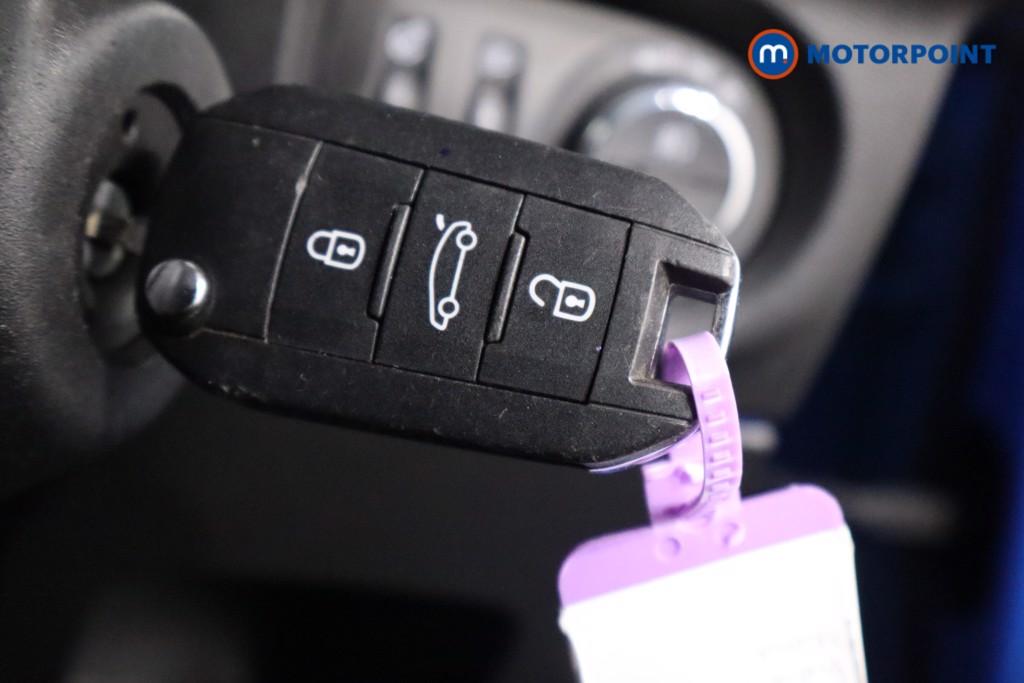 Used Vauxhall Corsa 2023 for sale - 76777611: Photo 31