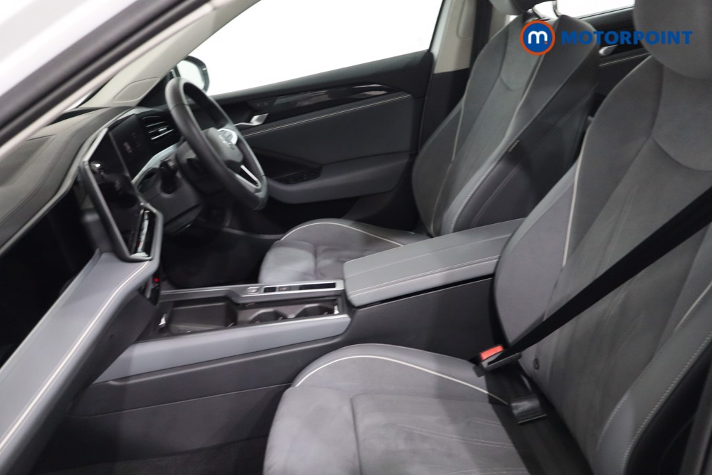 Used Volkswagen Passat 2025 for sale - 77916786: Photo 12