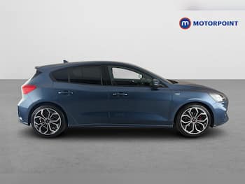 Used Ford Focus 2021 for sale - 79787068: Photo