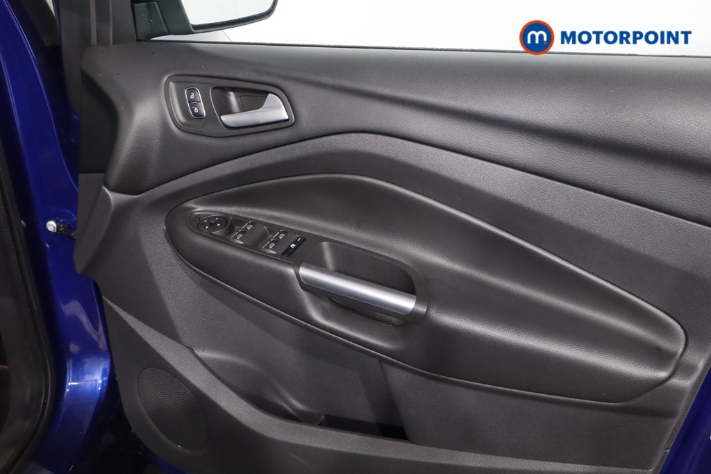 Used Ford Kuga 2018 for sale - 76777688: Photo 31