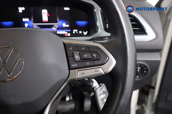 Used Volkswagen T-Roc 2023 for sale - 76222893: Photo 16