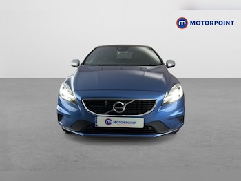 Used Volvo V40 2019 for sale - 79322618: Photo
