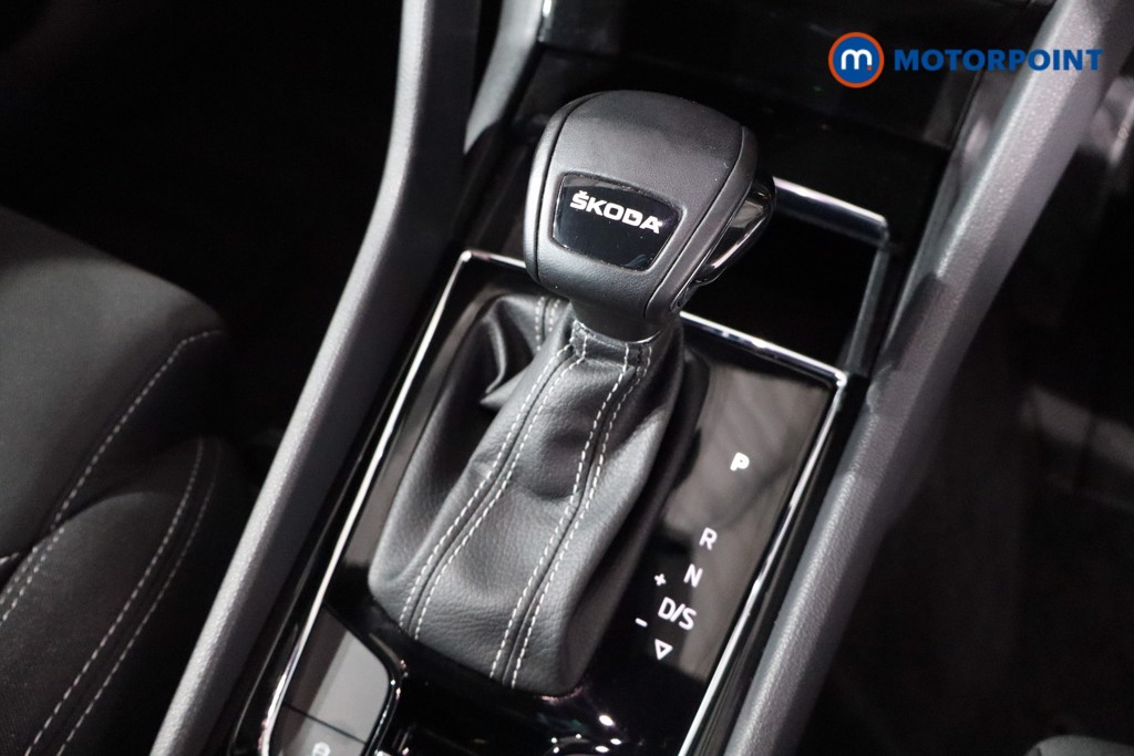 Used Skoda Karoq 2023 for sale - 76638259: Photo 12