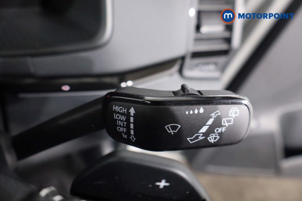 Used Skoda Karoq 2023 for sale - 76638259: Photo 14