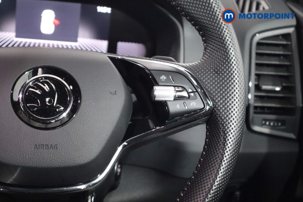 Used Skoda Karoq 2023 for sale - 76638259: Photo 9