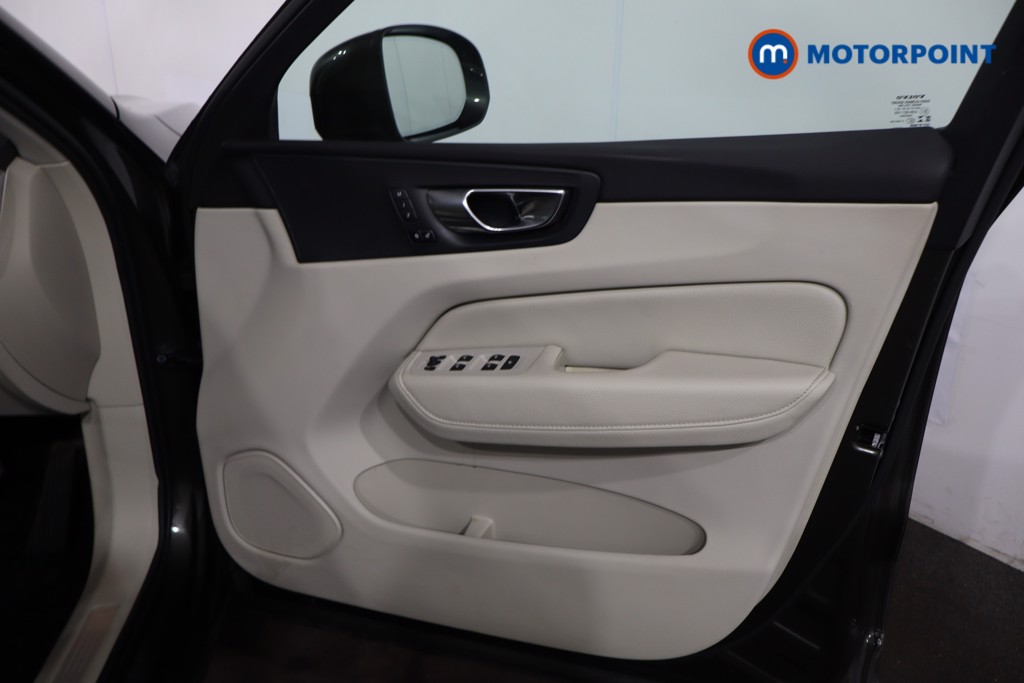 Used Volvo XC60 2019 for sale - 78199508: Photo 33