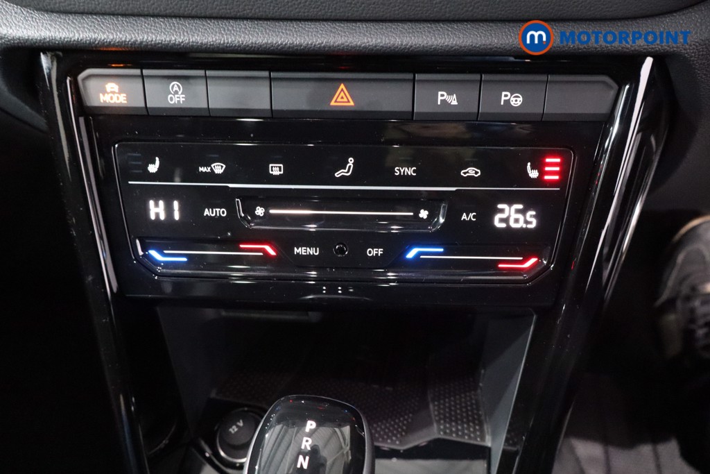 Used Volkswagen T-Roc 2025 for sale - 77641597: Photo 24