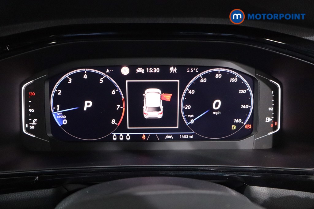 Used Volkswagen T-Roc 2025 for sale - 77641597: Photo 28