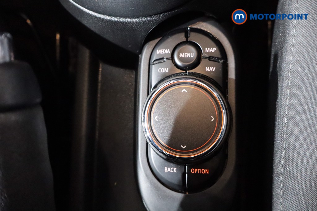 Used MINI Hatch 2019 for sale - 76340904: Photo 25