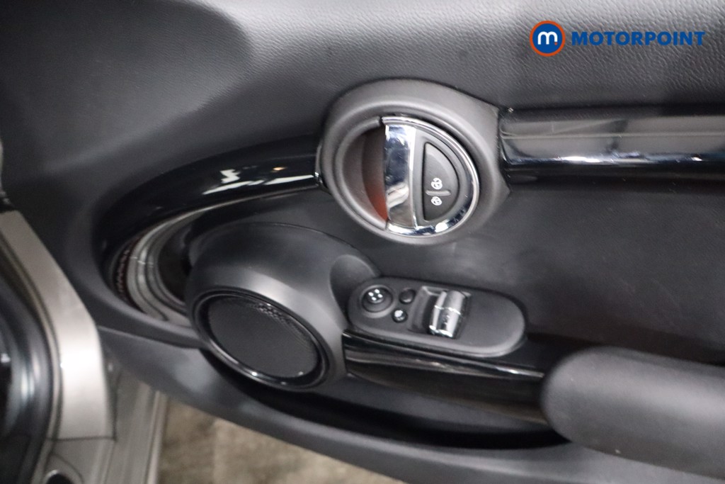 Used MINI Hatch 2019 for sale - 76340904: Photo 31